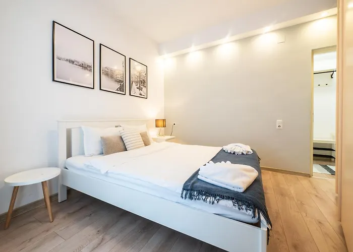 Charming & Cozy 1br Flat In The Heart Of Apartament Bukareszt