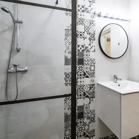 Charming & Cozy 1br Flat In The Heart Of * Bucarest