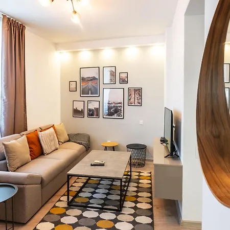 Charming & Cozy 1br Flat In The Heart Of