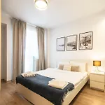 Charming & Cozy 1br Flat In The Heart Of