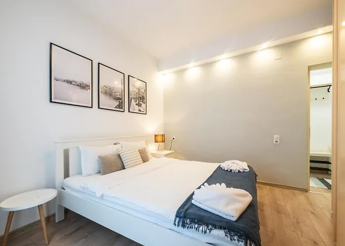 Charming & Cozy 1br Flat In The Heart Of